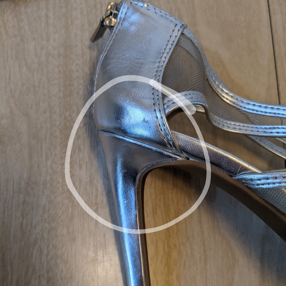 BCBG Paris Silver Mesh Zip Heels 8.5 - Picture 11 of 11